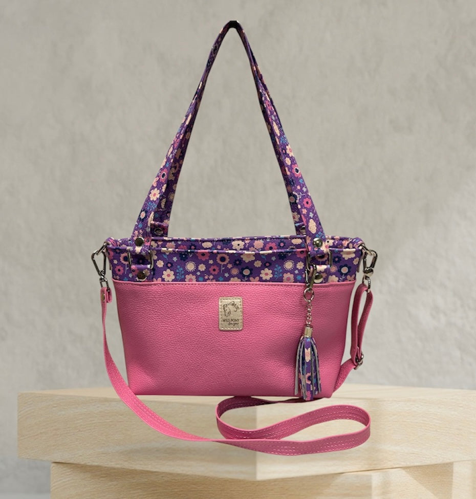 Leather JeannieBag Shoulder Bag